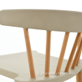 Tool de bar en plastique d'origine avec chaise de café à jambe en bois